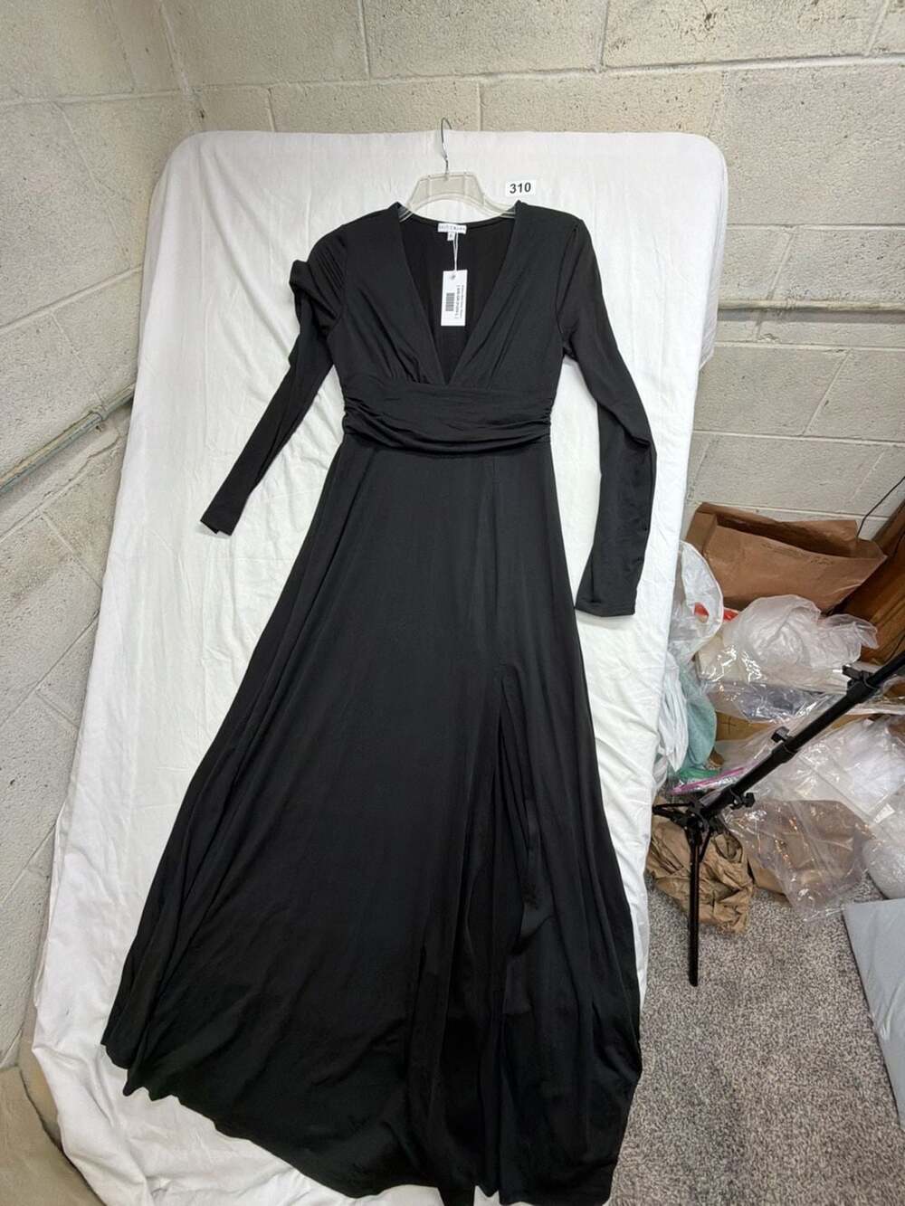 Baltic Born Arianna Maxi Dress Black L Long Sleeve V-Neck Front Split